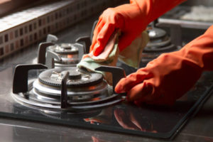 how to clean gas stove burner