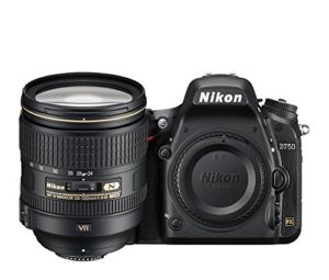 Nikon D5600 vs Canon 200D